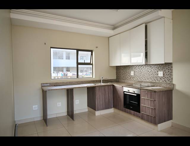 2 BEDROOM APARTMENT TO LET IN UMHLANGA RIDGE